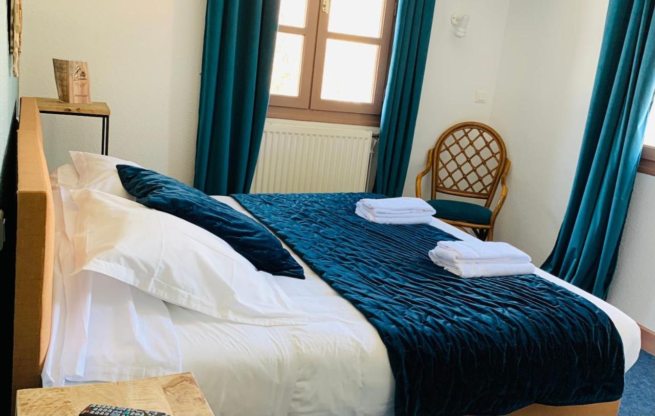L'Escoundillou Hotel Saint-Jacques-des-Blats Eksteriør billede