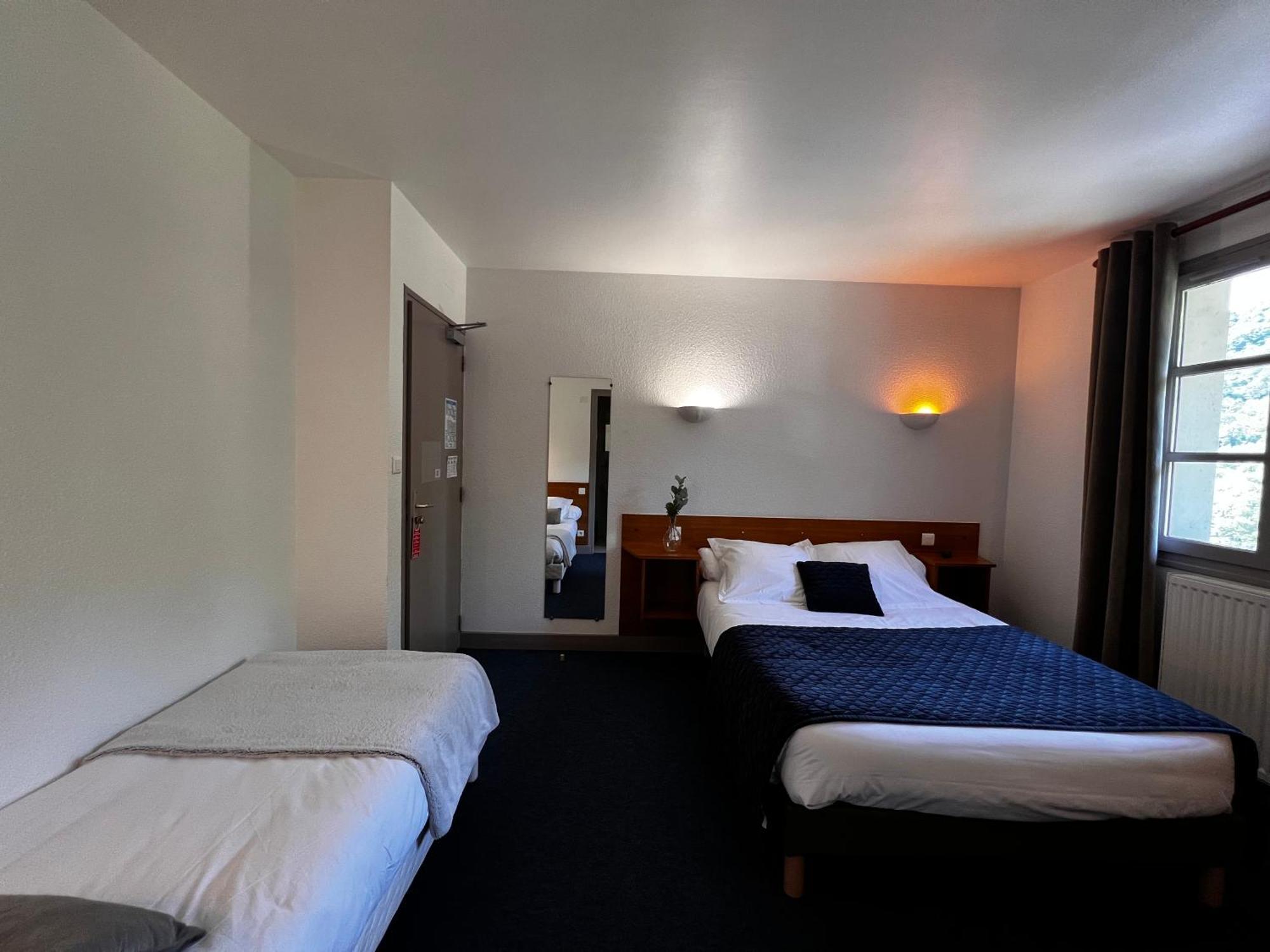 L'Escoundillou Hotel Saint-Jacques-des-Blats Eksteriør billede