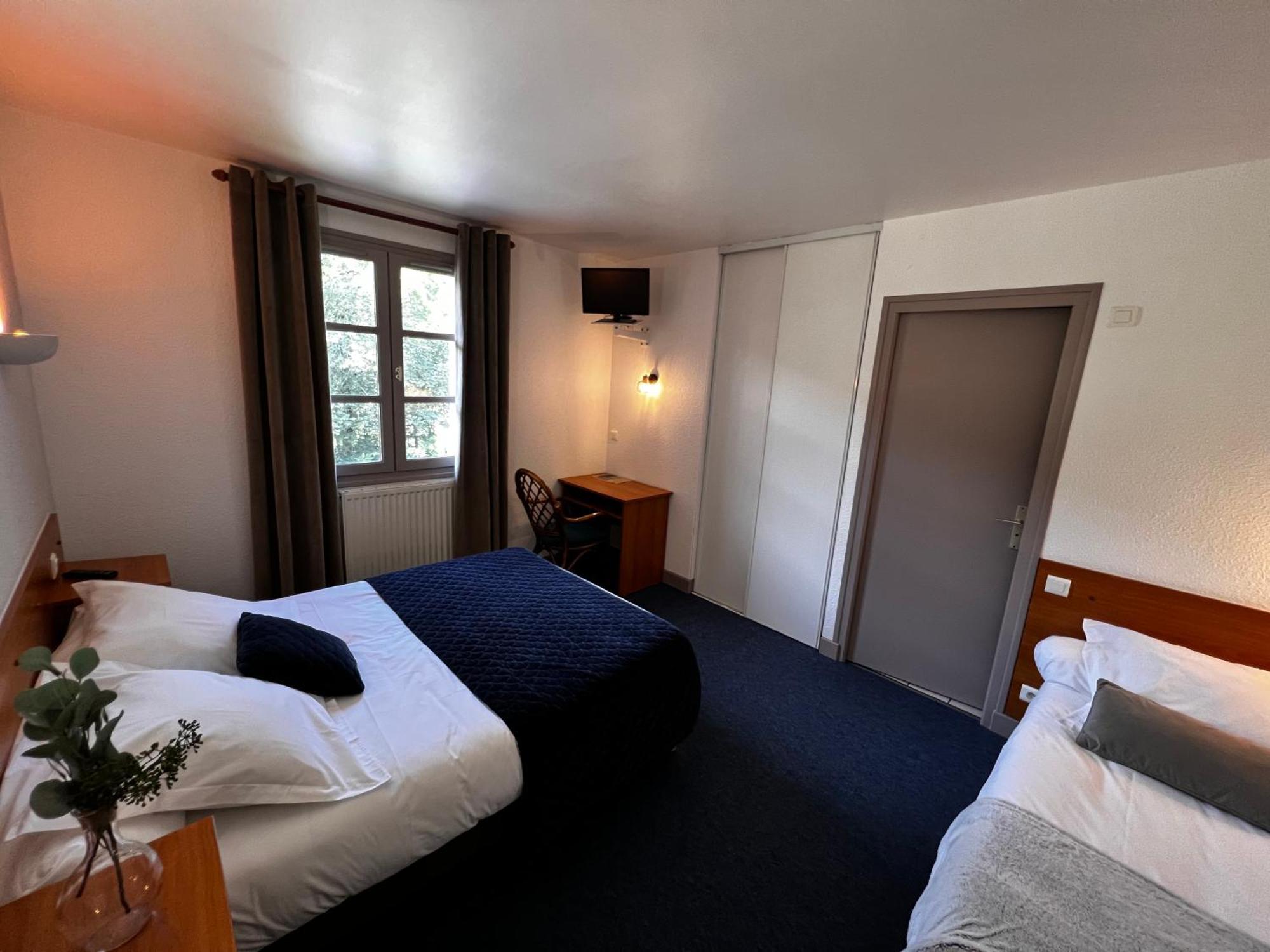 L'Escoundillou Hotel Saint-Jacques-des-Blats Eksteriør billede