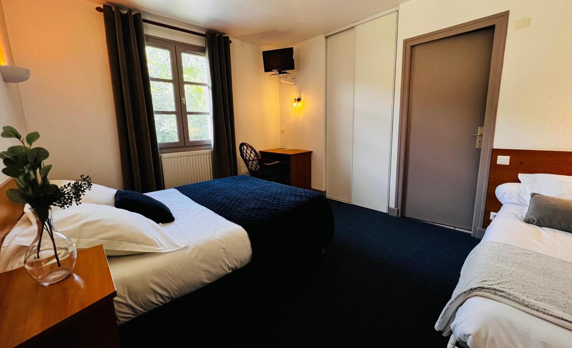 L'Escoundillou Hotel Saint-Jacques-des-Blats Eksteriør billede