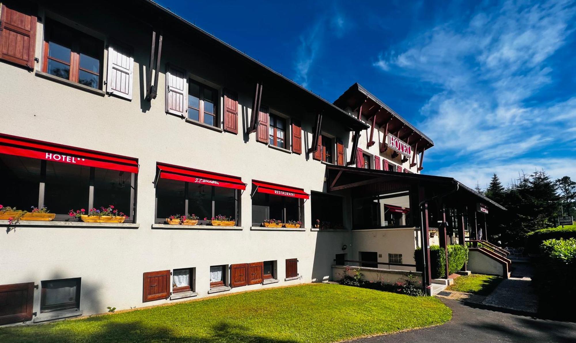 L'Escoundillou Hotel Saint-Jacques-des-Blats Eksteriør billede