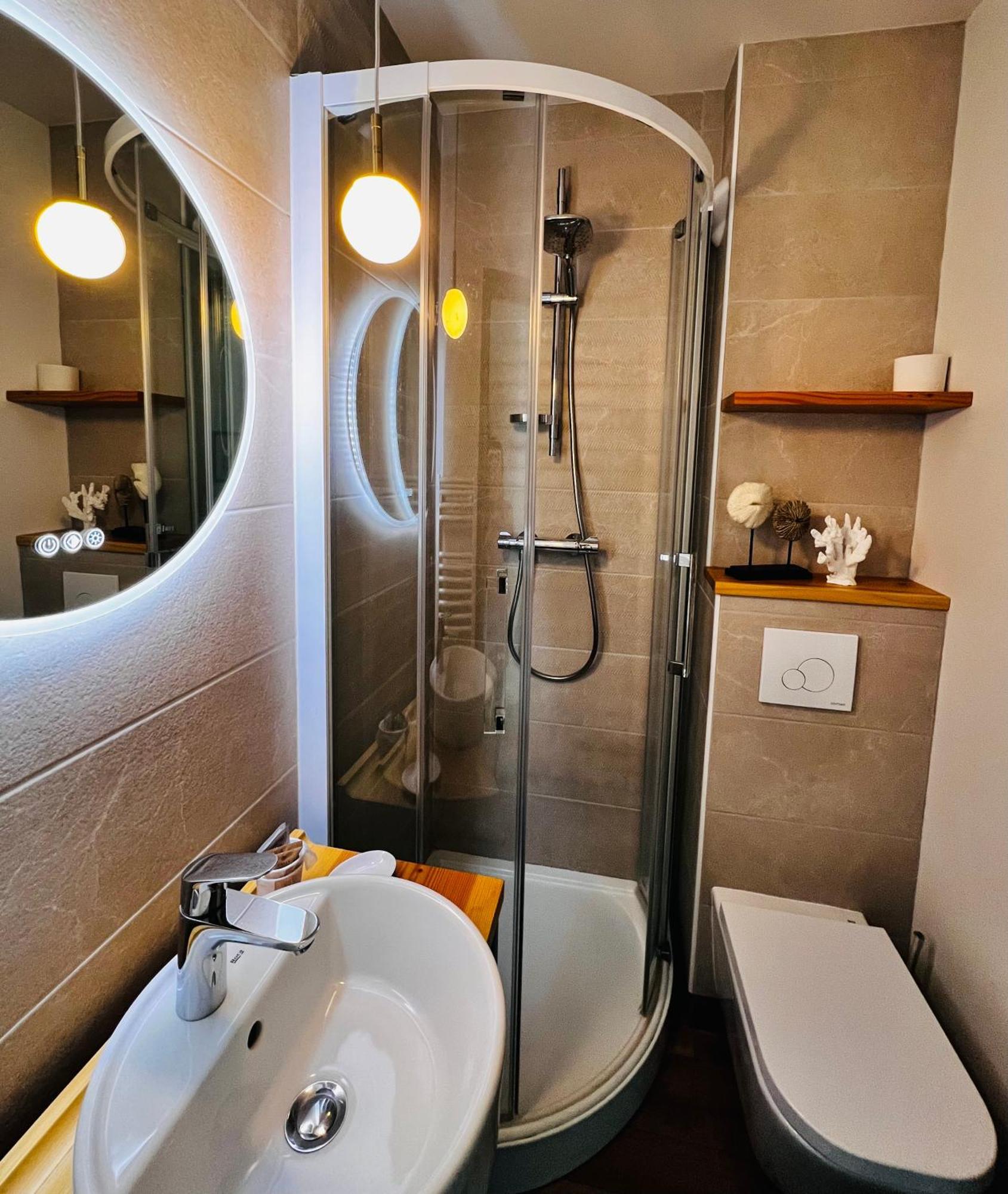L'Escoundillou Hotel Saint-Jacques-des-Blats Eksteriør billede